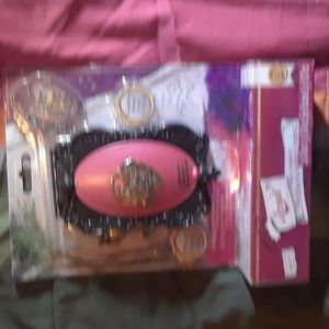 Ever After High. compact. lip GLOS.  eye shadow